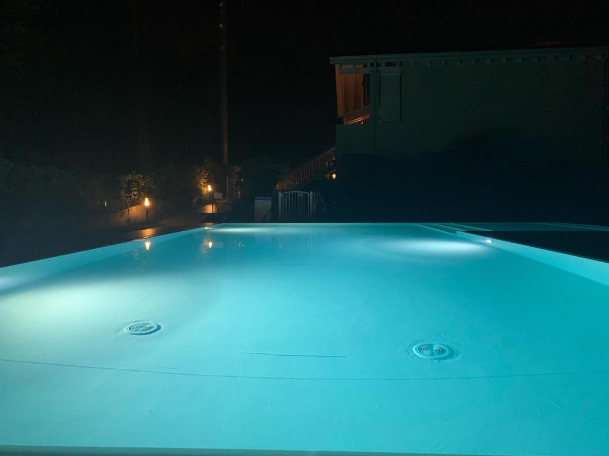 Le Noir Appartment Peschiera del Garda Exterior foto