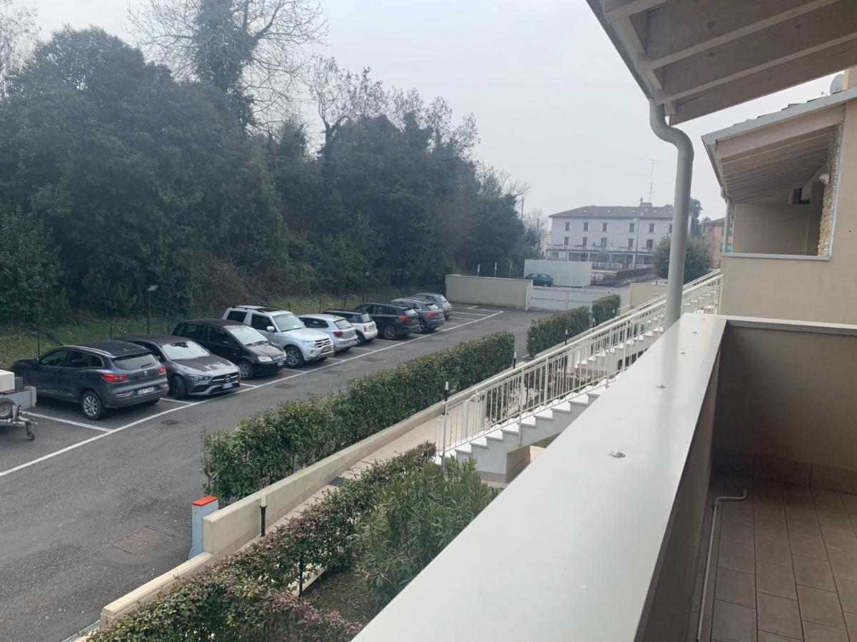 Le Noir Appartment Peschiera del Garda Exterior foto